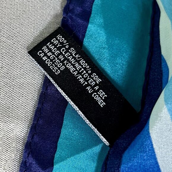 Vintage Silk JONES OF NEW YORK  Scarf - Head or Neck BEAUTIFUL! - Picture 7 of 10